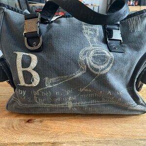 Gwen Stefani Lamb by LeSportsac tote